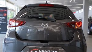 Новая Mazda 2 2021