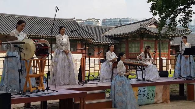 한국 문화.Корейские музыкальные инструменты.