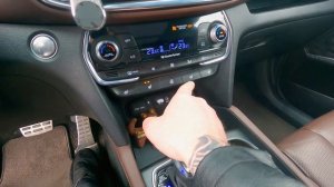 Новое поступление из Кореи! Hyundai Santa Fe 2019 года в максимальной комплектации!