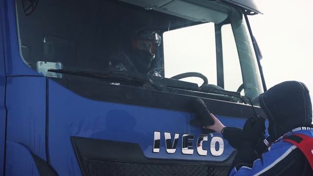 IVECO грузовик на Байкальской миле 2020