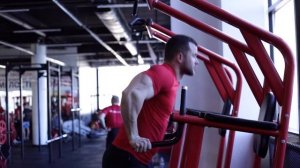 5.1. ТРИЦЕПС / ОТЖИМАНИЯ НА БРУСЬЯХ / ТЕХНИКА ВЫПОЛНЕНИЯ