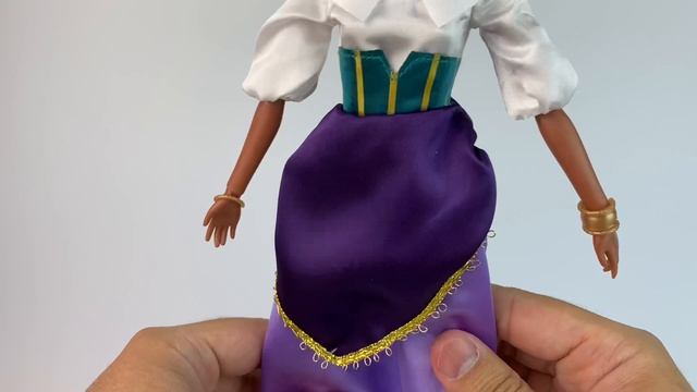 ESMERALDA Classic Doll Review & Comparison “Hunchback of Notre Dame” Disney Store смотреть онлайн