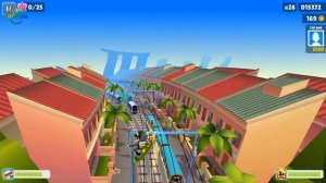 КТО КРУЧЕ? ГОВОРЯЩАЯ КОШКА АНДЖЕЛА - TALKING CAT ANGELA VS JAKE из игры SUBWAY SURFERS! #348