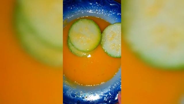 жареные кабачки, как грузди, главное это солененький кляр, очень вкусно смотреть онлайн