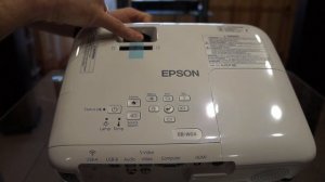 Обзор проектора Epson EB-W 04