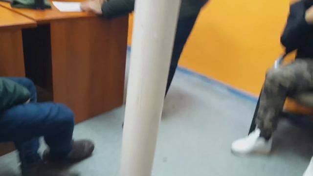 МИГРАНТОВ ДОСТАВИЛИ В ОТДЕЛ ПОЛИЦИИ. Muhojirlarni politsiya bo'limiga olib ketildi. ПРОВЕРКА ДОК-ОВ