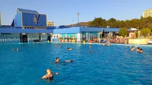 СОЧИ, АДЛЕРКУРОРТ. ОТКРЫТЫЙ ПОДОГРЕВАЕМЫЙ БАССЕЙН.
