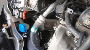 How to replace your car front headlights bulbs Suzuki Swift DIY