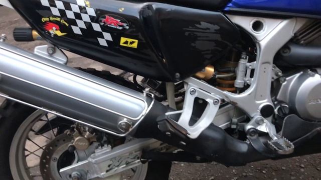 Honda XRV750 Africa Twin 0165 смотреть онлайн