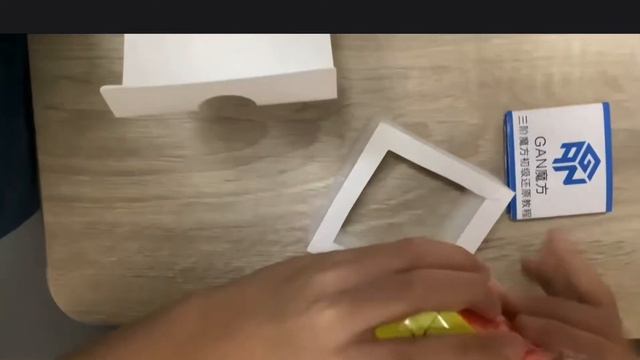 UNBOXING GAN 356 R S (2 years old gan cube) (not prerecorded) смотреть онлайн