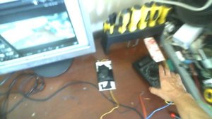 Безтопливная зарядка литий ионной батарейки