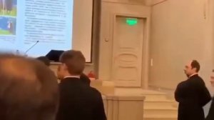 "Этот мир придуман не нами" в исполнении священнослужителей и семинаристов