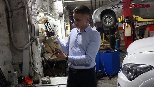 Врет датчик уровня топлива INFINITI QX56 / INFINITI QX80 смотреть онлайн