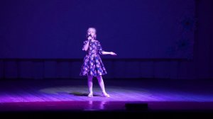 Аня Белова "Песня о звёздах (Песня звездочёта)". Выступление на концерте в ДК г.Щёкино 09.02.2018.