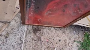 Нашла на улице сумку и забрала ! Это надо видеть ! Не свалка ,а барахолка . И антиквариат и винтаж