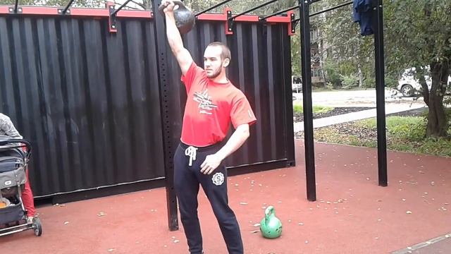Жим гири 24кг на 32 раза(без пауз и без толчков ногами). 24kg for 32 reps смотреть онлайн