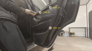 Как разобрать обшивку двери дверную карту BMW X5 e53