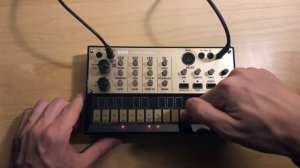 Korg Volca Keys Demo Retro