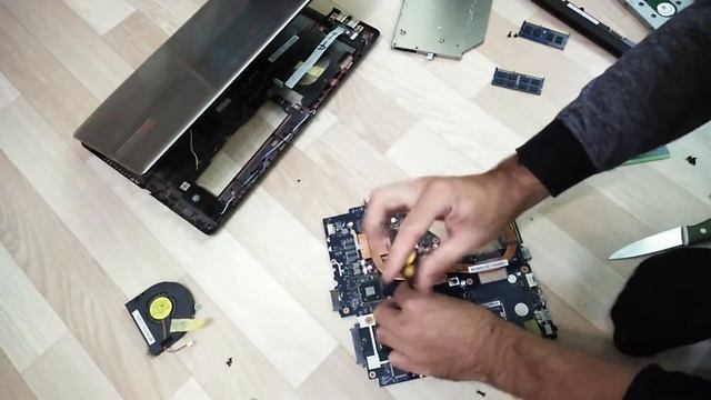 НОУТБУК PACKARD BELL - Z5WT1 (РАЗБОР, ЧИСТКА, ЗАМЕНА ТЕРМОПАСТЫ) смотреть онлайн