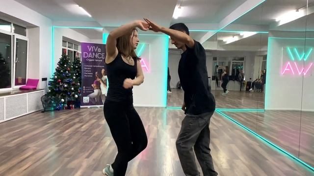 Пара 15. Артур Наимов и Маргарита Бахвалова. Москва смотреть онлайн