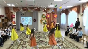 Танец "Ясно солнышко"