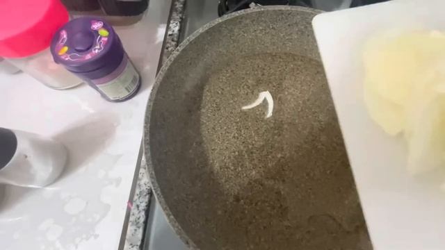 МАМА ЛЕНА ГОТОВИТ СВЕКОЛЬНЫЙ САЛАТ ? Самый простой и быстрый салат