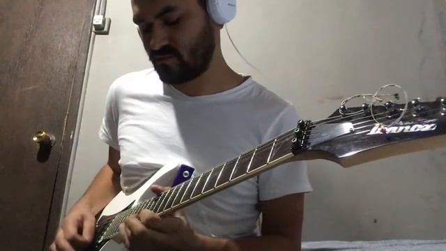 Sweet Child O' Mine (guitar solo cover) смотреть онлайн