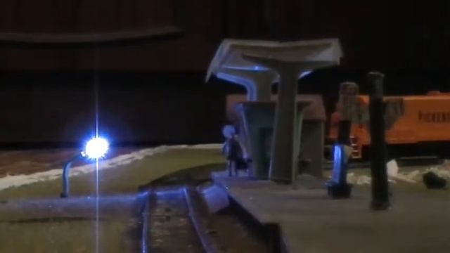 Прохождение пассажирского поезда по станции Лесок. смотреть онлайн