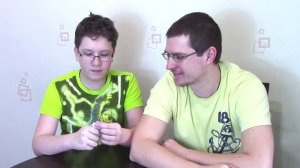 Как сделать простой фокус с монетой. Исчезновение монеты! Секрет фокуса - Отец и Сын №91