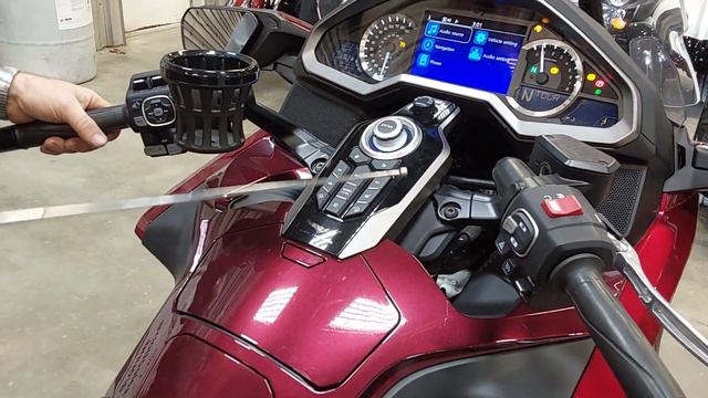 Sale Pending. #1813 2023 Honda GL1800 Goldwing Tour DCT CSC Encore Trike смотреть онлайн