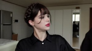 VLOG / Christmas mood in Korea / Wednesday's makeup and hairstyle / Unpacking