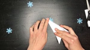 Как вырезать шестилучевую снежинку