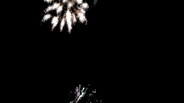 Салют!! В городе Острогожск э. смотреть онлайн