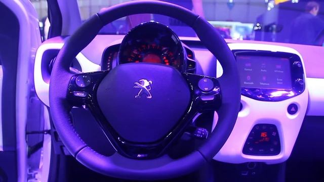 Geneva Motor Show 2014 Pegout 108