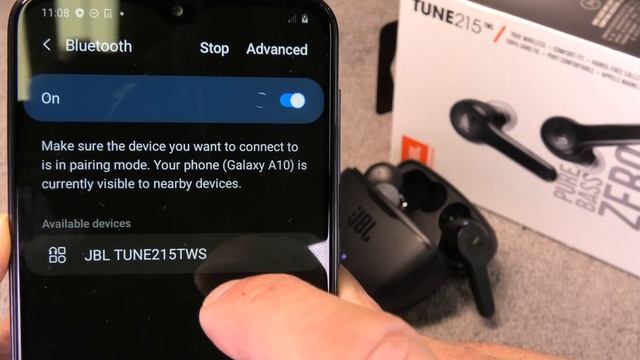 Pairing JBL TUNE215 tws earbuds to an Android phone (How to) смотреть онлайн