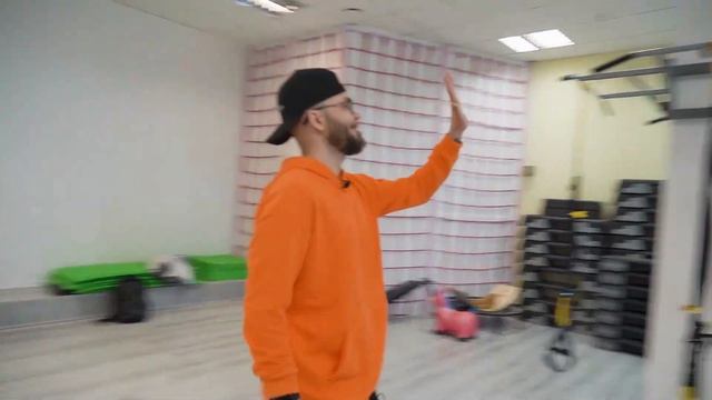 ЕСТЬ Today. 23.05.2022 Индейка карри с овощами смотреть онлайн