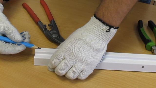 Подрезка углового профиля для плит с кромкой Tegular или Microlook смотреть онлайн