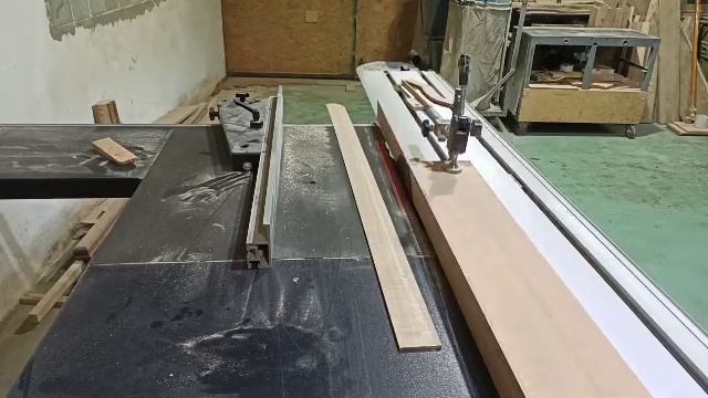 Как сделать клин из дуба на форматнике. смотреть онлайн