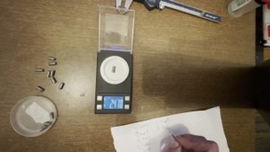 Проверка точности заготовок для пуль PCP пневматики, изготовленных резаком для свинцовой проволоки