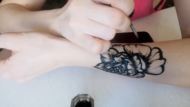 Yana KOZLOVSKA. Beauty. Роспись хной. Мехенди. Школа красоты. Гример. Визажист. Яна Козловская. смотреть онлайн