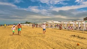 Пляжи #джемете #море #анапа . ЖД ВОКЗАЛ АНАПА. Будничное утро!