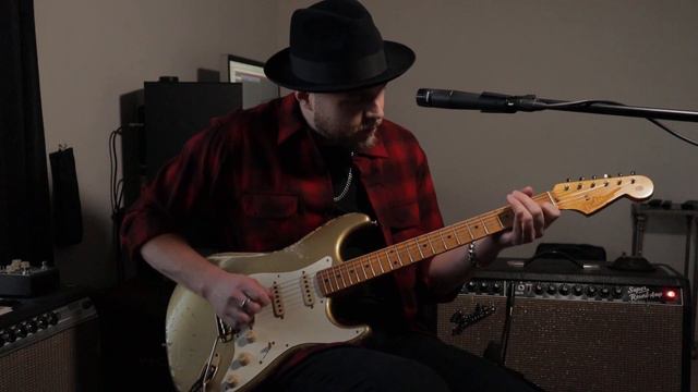 Vintage ‘65 Super Reverb KING of the Fender Amps! смотреть онлайн