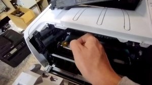 hp laserjet p2035 какртридж невозможно вставить или вытащить, в чем проблема?