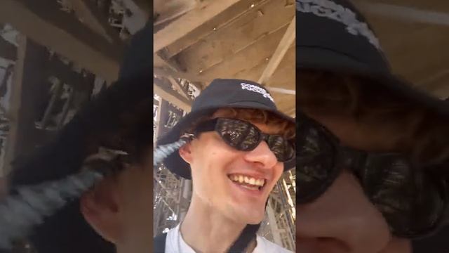 Эйфелева башня 2022 / путешествие / Франция / Париж / подъем на эйфелеву башню / обзор / блог / смотреть онлайн