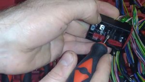 Набор для извлечения автомобильных клемм Мастак 24 предмета. Обзор
