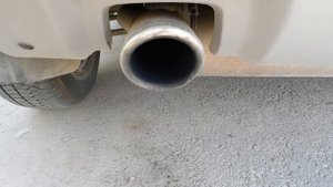 дымит дастер