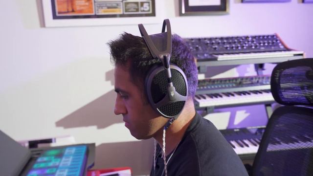 Meze Audio Elite - 4000$ Headphones смотреть онлайн