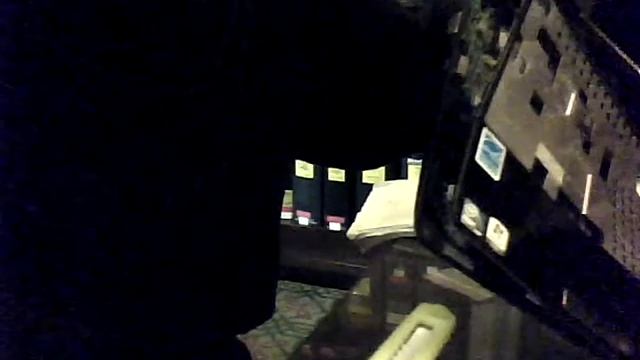 Taking apart my broken Eee PC 1000, 6 April 2010, Part II, opening up the casing смотреть онлайн