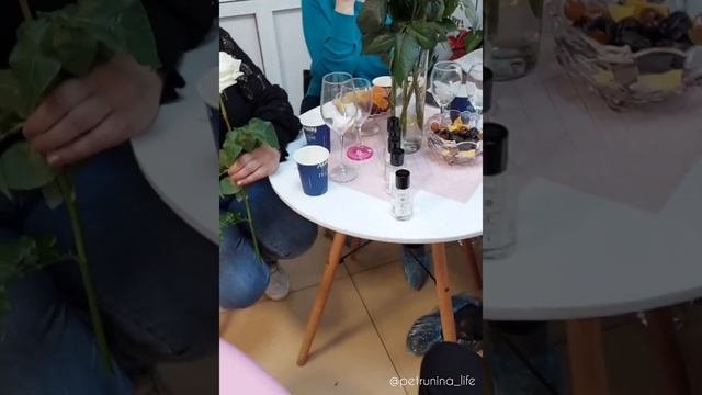Гости и Коллекция Ароматов Роз в моей Аромастудии. Смотрите и наслаждайтесь )