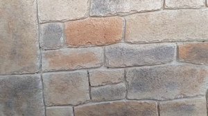 Декоративный камень из гипсовой штукатурки.  Decorative gypsum plaster stone.